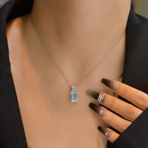 Mehr über den Artikel erfahren Aquamarin Schmuck: Das blaue Juwel für Ruhe, Klarheit und zeitlose Eleganz