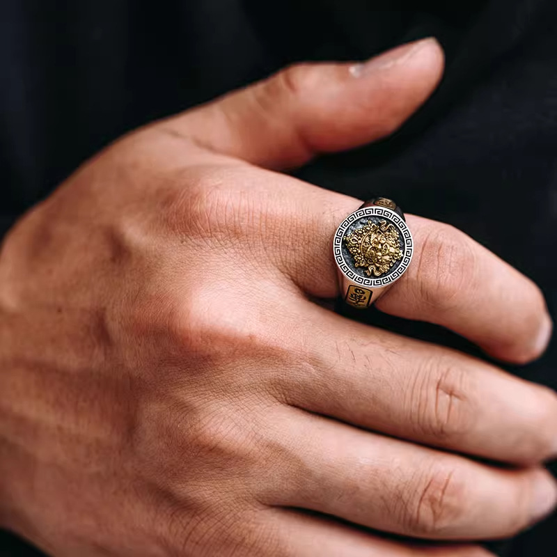 Herrenringe: Die geheime Symbolik
